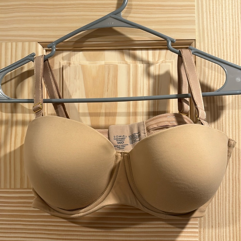 SOMA strapless Adjustable Bra